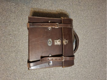 Image 1 of 4