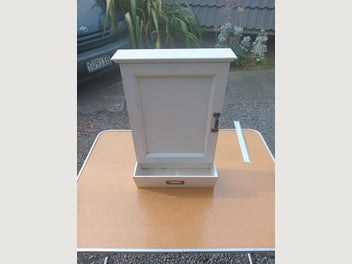 Image 1 of 8