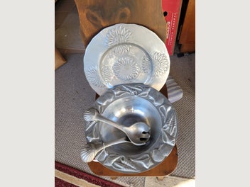 Image 1 of 2