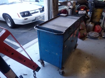 Image 1 of 6