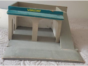 Image 1 of 4