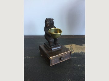 Image 1 of 4