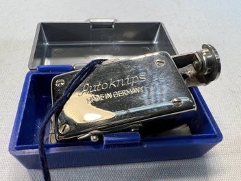 Image 1 of 8