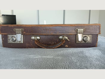 Image 1 of 7
