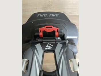 Image 1 of 4