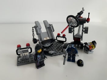 Image 1 of 5