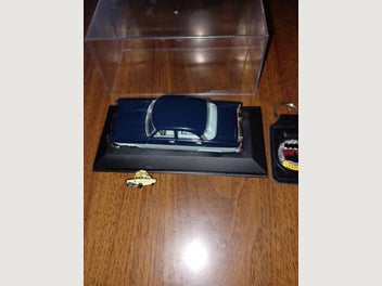 Image 1 of 8