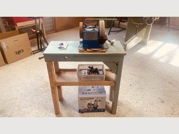 Image 1 of 6