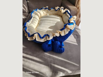 Image 1 of 10