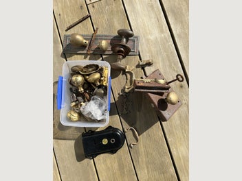 Image 1 of 3
