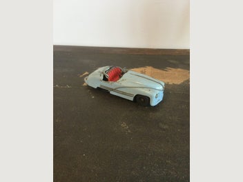 Image 1 of 7