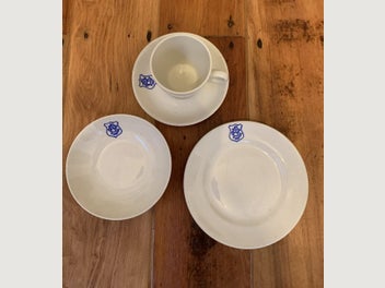 Image 1 of 4
