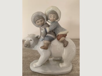 Image 1 of 5