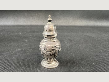 Image 1 of 7