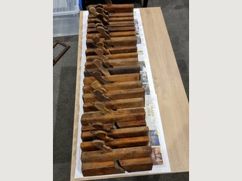 Image 1 of 7