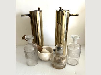 Image 1 of 4
