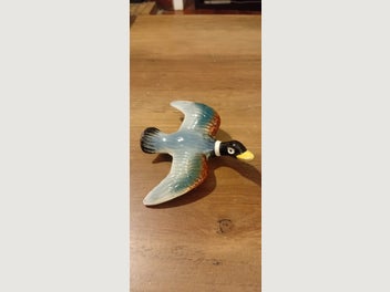 Image 1 of 7