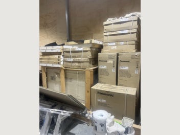 Image 1 of 7