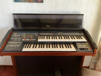 Image 1 of 4