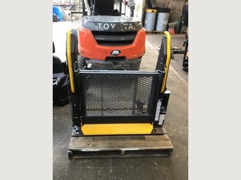 Image 1 of 6