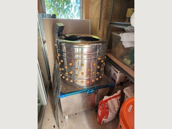 Image 1 of 4
