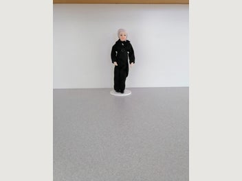 Image 1 of 3