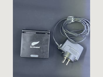 Image 1 of 5