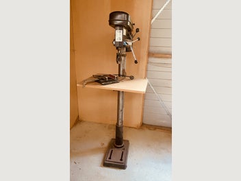 Image 1 of 6