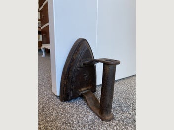 Image 1 of 2
