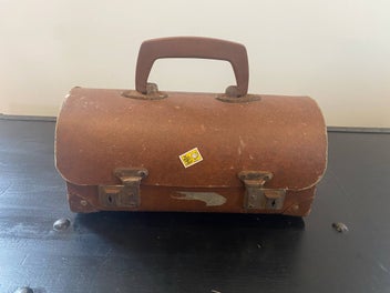 Image 1 of 5