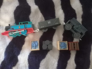 Image 1 of 4