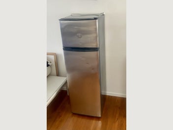 Image 1 of 7