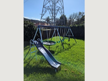 Image 1 of 6