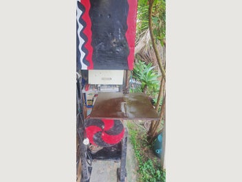 Image 1 of 7