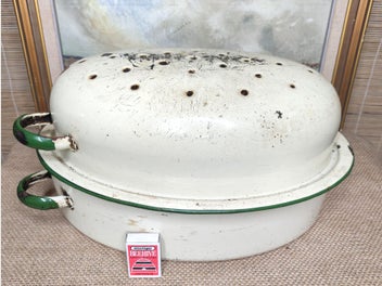 Image 1 of 8