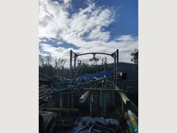 Image 1 of 7