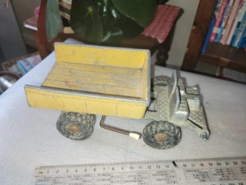 Image 1 of 4