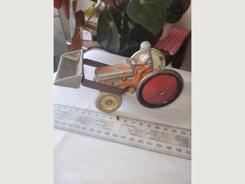 Image 1 of 4