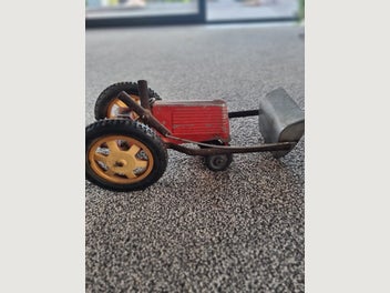 Image 1 of 2