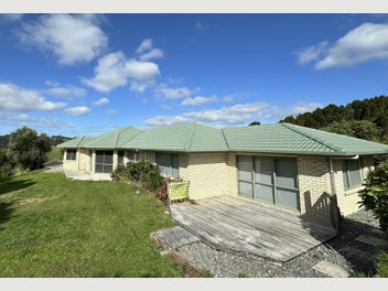 Image 1 of 20