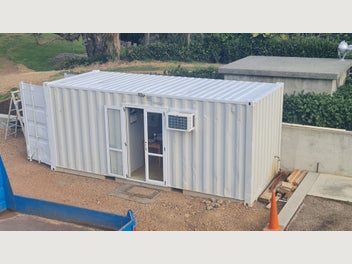 Image 1 of 5