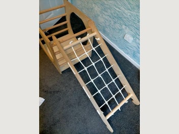 Image 1 of 7