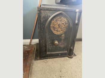 Image 1 of 4