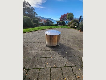Image 1 of 7