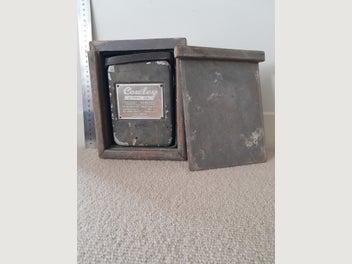 Image 1 of 7