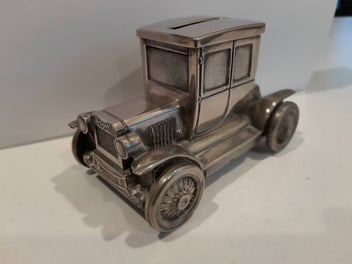 Image 1 of 3