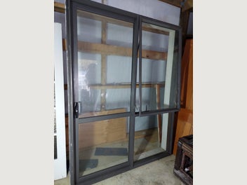 Image 1 of 7