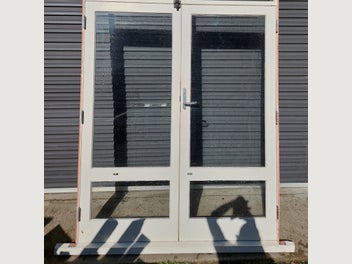 Image 1 of 8