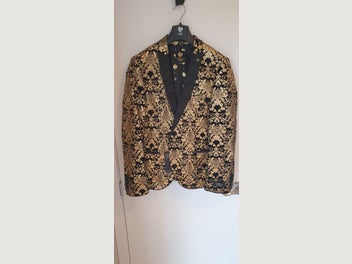 Image 1 of 8