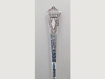 Image 1 of 3